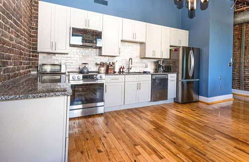 Old City Condo | Modern Industrial Loft | Walk Anywhere Downtown