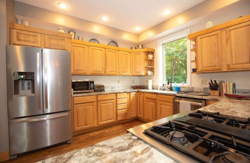 Fairview Cabin | Modern Lodge close to Asheville NC with mountain views, hot tub & fire pit.