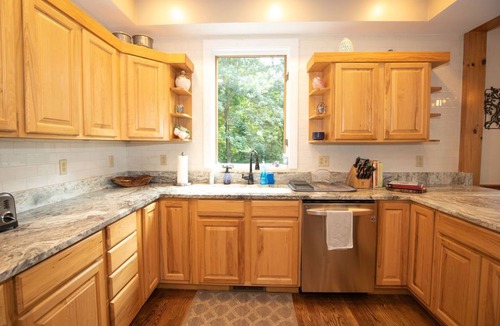Fairview Cabin | Modern Lodge close to Asheville NC with mountain views, hot tub & fire pit.