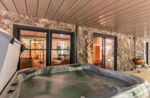 Sugar Mountain House | Moosey Creek Lodge