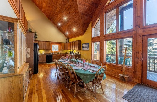 Edray Cabin | Mountain Adventures Hot Tub FirePit EV 5BR/3 Kings