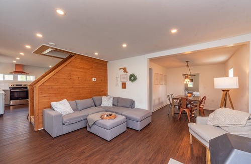 Swanton House | Mountain Air, Hot Tub & Game Room Bliss