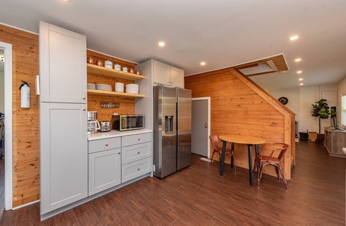 Swanton House | Mountain Air, Hot Tub & Game Room Bliss