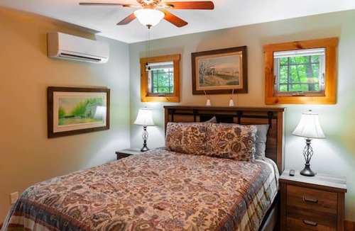 Asheville Cabin | Mountain Cabin in the Woods close to Everything!