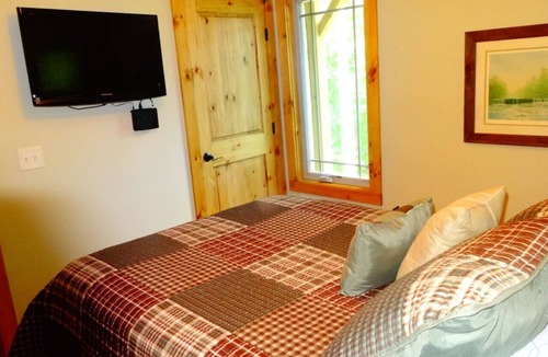 Asheville Cabin | Mountain Cabin in the Woods close to Everything!