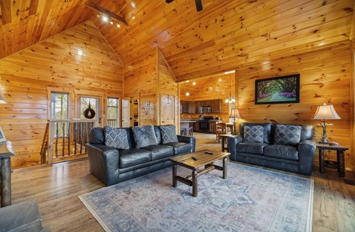 Rogers Cabin | Mountain Jubilee: Sleeps 8 | Relaxing Retreat with Game Room & Hot Tub