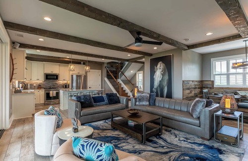 Lenoir House | Mountain Kandy - Luxury home with stunning views and amenities!
