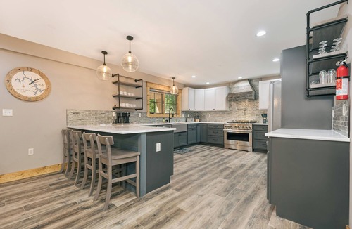 Oakland House | Mountain Laurel: Accessibility Features, Dock Slip, Lake Access, Dog Friendly