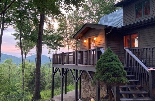 Todd Cabin | Mountain Lodge With Picturesque Views