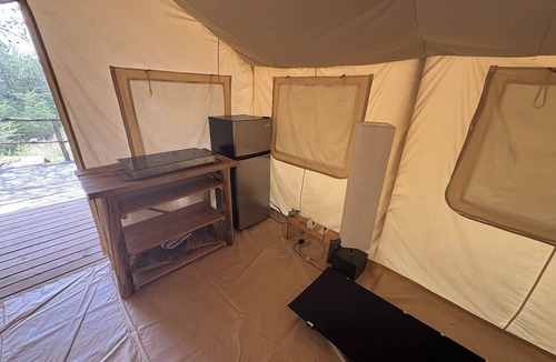 Lenoir RV Rental | Mountain Top Glamping Retreat | 180 Private Acres