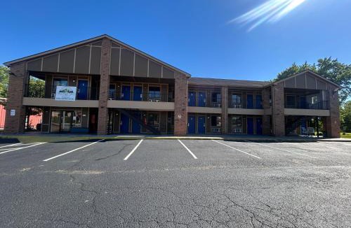 Irvine Hotel | Mountain View Inn Irvine Near Richmond KY