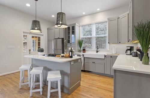 Swannanoa House | Mountain View Retreat central to Asheville and Black Mountain