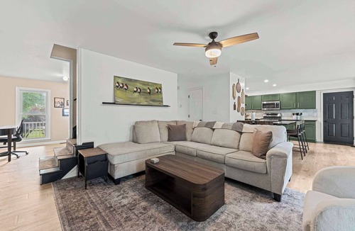 Linden House | Mountain Views w/Hot Tub, 95” TV & Trail Access