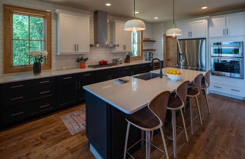 Banner Elk House | Mountain Vistas at Eagles Nest - Sunset VIEWS! Hot tub! Game room! EV Charger!