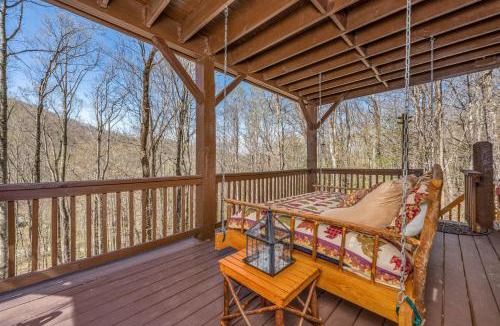 Elk Park House | Mountainside Charm