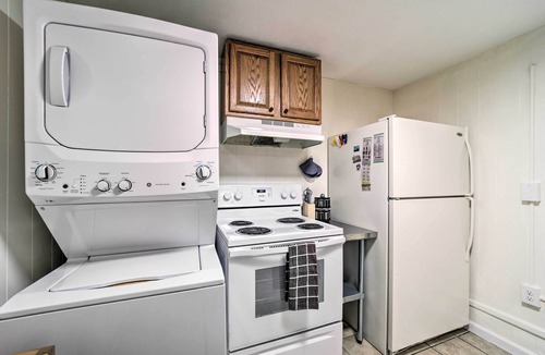 Brevard Cabin | Multi-Unit Brevard Vacation Rental with Patio!