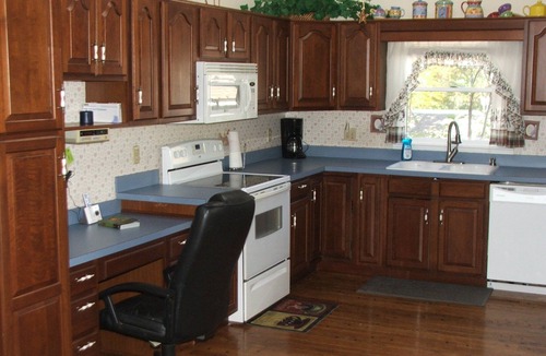 Newland Ski Chalet | NC Blue Ridge Mountain chalet overlooking mountain golf course
