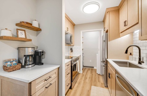 Blowing Rock Condo | New 2026 Renovated 1st Floor Condo | Walk to Main!