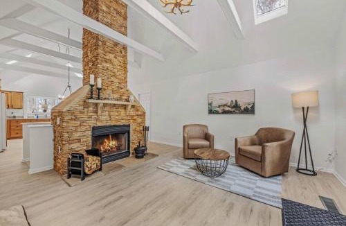 Millville House | New 3 Bedroom 3 Bath Mountain Retreat