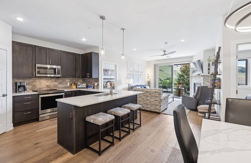 Dillon Condo | New Condo in Downtown Dillon Walking Distance to Lake!
