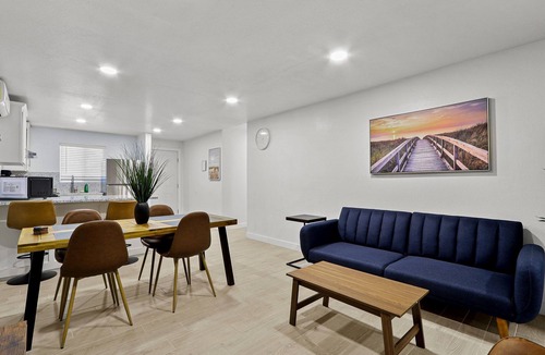 El Paso Apartment | New! Modern Fully Remodeled 3BR/2BA Spacious Apt