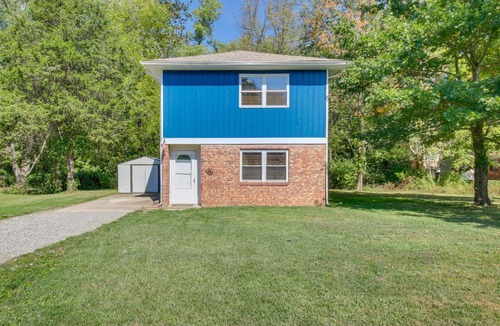 New Richmond House | New Richmond Home with Back Patio, Grill and Fire Pit!