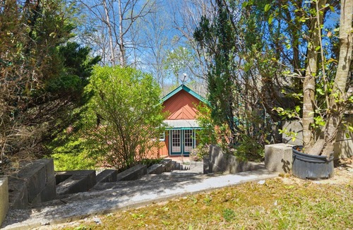 Rogers Cabin | Newly renovated, secluded cabin, Unique Stone Work in Front Yard