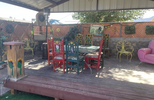 Northeast El Paso House | Nice cozy yet spacious home with very a large rustic feel back-yard.