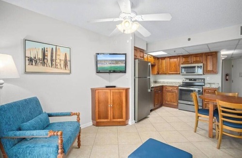 Ormond Beach Apartment | Oceanfront 1BR Escape | Balcony + Pool | Sleeps 4