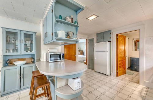 Ogunquit House | Ogunquit Footbridge Beach Home (Dog-Friendly!)