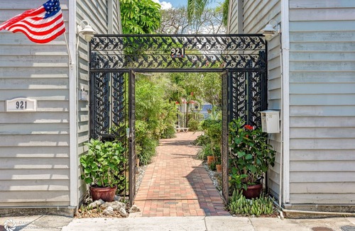 Old Town Condo | Old Town Key West suite w/pool & pet-friendly