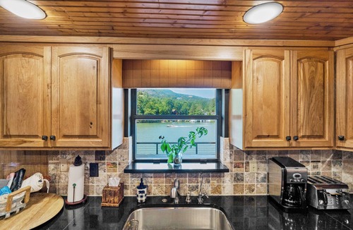 Lake Lure House | Papas Haus on Lake Lure - 3BR 3BA Lakefront, Decks Galore - Fire Pit