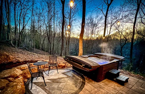 Campton Cabin | Peaceful Cabin in the Forest With Hot Tub & Views - Hill Haven