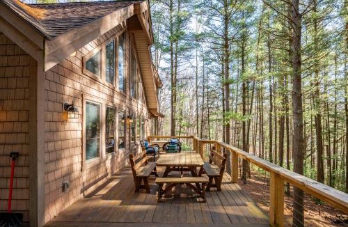 North Glade Hills House | Peaceful Easy Feelin