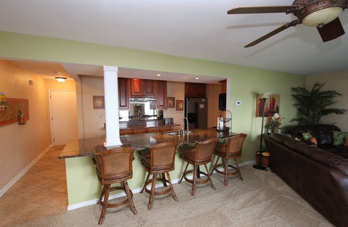 North Shore Condo | Peninsula Paradise @Bernard's Landing AUG 2-8 Open! Closest to the Water