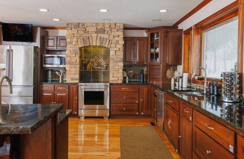 Stanton House | Pickleball Court | Theater | Hot Tub | Sleeps 14