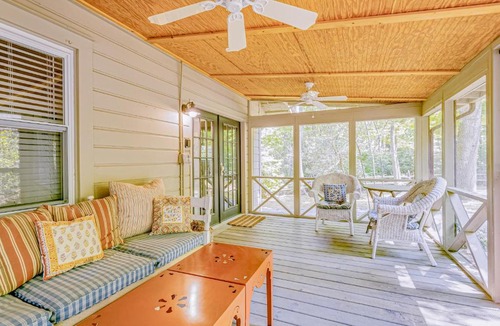 Black Mountain House | Pine Retreat