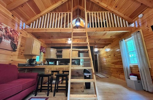 Saint Helens Cabin | Pluggy’s Place - Perfect Location |Outdoor Firepit