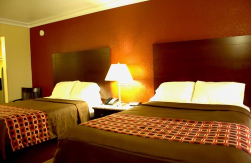 St. Cloud Hotel | Polynesian Inn