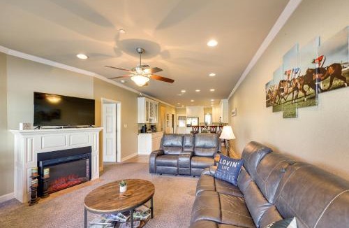 Lake Hamilton House | Pool & Lake Hamilton Access: Hot Springs Condo!
