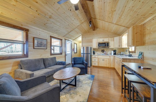 La Grange Cabin | Porch & Pond Views: La Grange Cabin Retreat!