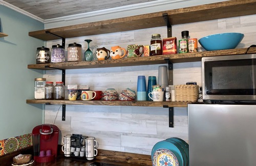 Bakersville Cottage | Private Cottage On Campbell Farm Animal Sanctuary