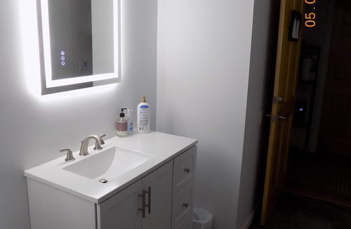 Haysi Cabin | Private Guest Suite Near Haysi & Breaks · 1-3BR · 1BA Sleeps 1 to 6.