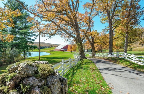Swanton House | Private Room 2 & Bath, 10 Acres, Lake Access