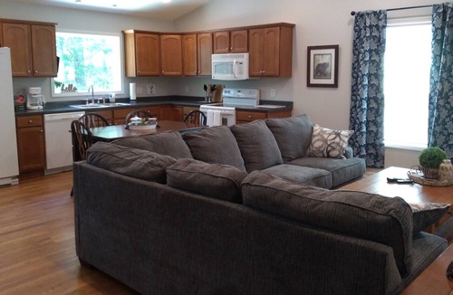 Marion House | Private Vacation Home in Gated Community at Lake James