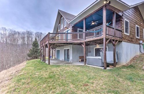 Creston House | Quaint Creston Hideaway w/Mtn Views & Hot Tub!