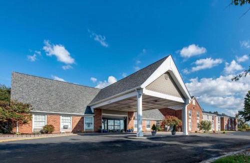 Morgantown Hotel | Quality Inn Morgantown