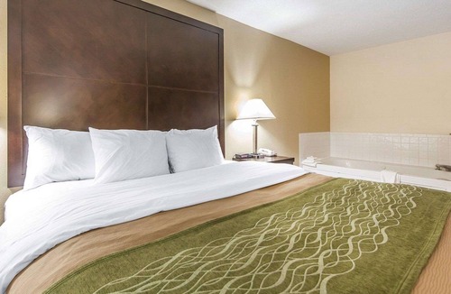 Portsmouth Hotel | Quality Inn & Suites Portsmouth