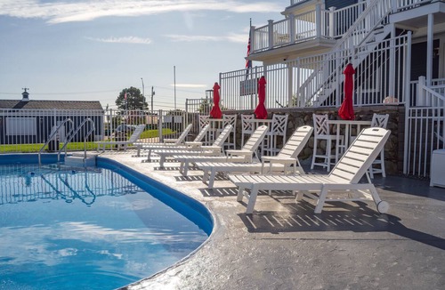Hampton Hotel | Queen room with private oceanfront balcony - incredible views!
