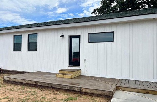 Uniontown House | R&R at the Barracks Unit B, of Triplex